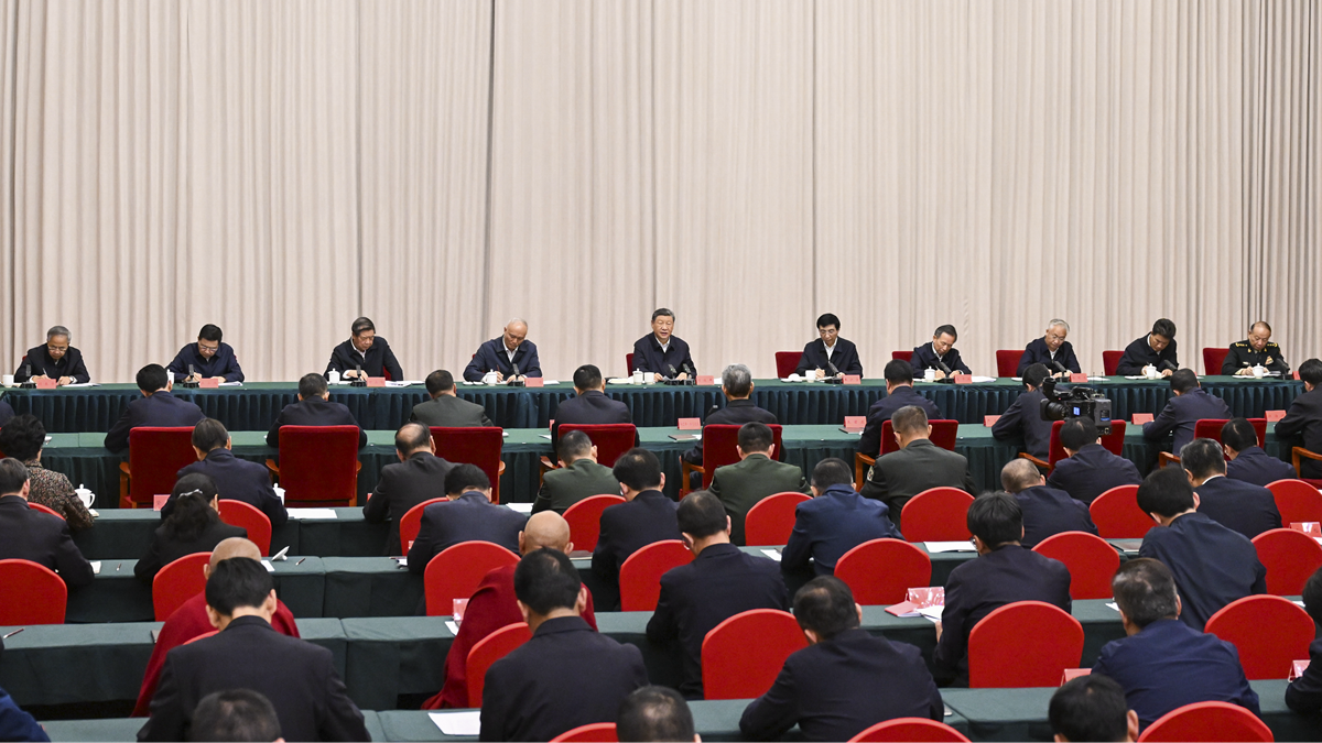 习近平听取西藏自治区党委和政府工作汇报并发表重要讲话