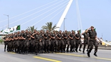 阿尔及利亚举行阅兵式庆祝独立60周年
